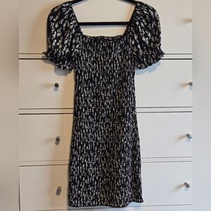 Trixxi Black and White Puff Sleeve Sheath Dress